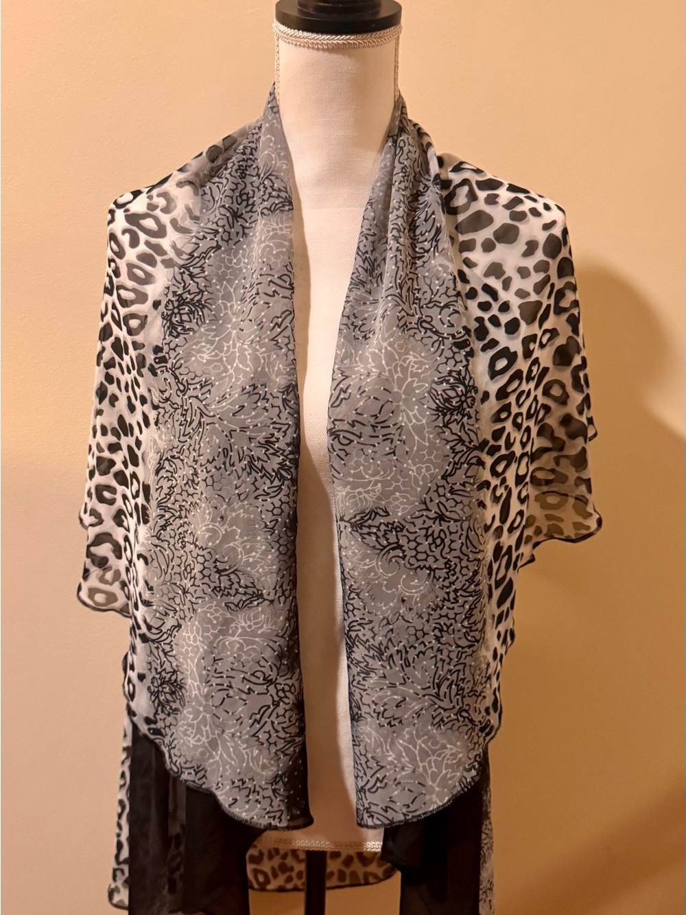 Cato Black and White Sheer Animal Print Kimono